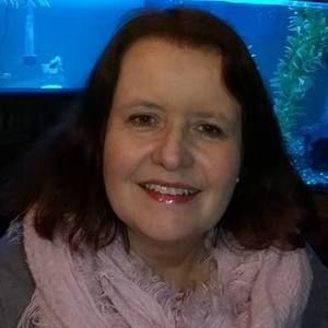 Meet your Posher, Sharon